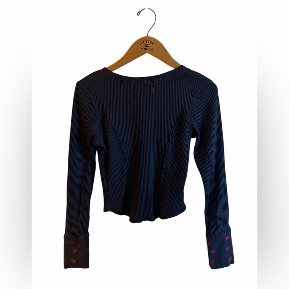 Free People We The Free Daria Cuff Cardi Size Small Black With Red Hearts NEW - Picture 7 of 14